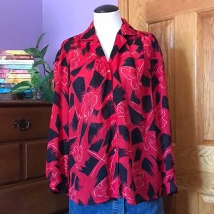 COPY CATS 🌟 Vintage Blouse, lightweight, button down with cuffs, comfortable